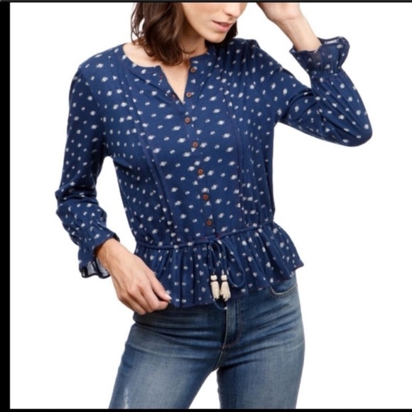 Lucky Brand Boho Top with Tassels size Medium - Picture 2 of 9